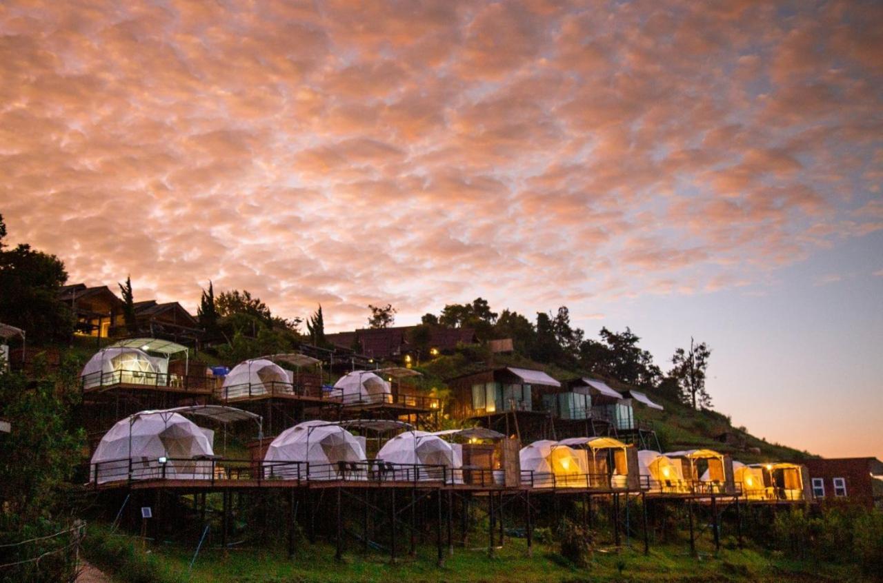 ภูวินคาเฟ่ โฮมสเตย์ Phuwin Cafe Homestay Mon Jam Exteriér fotografie