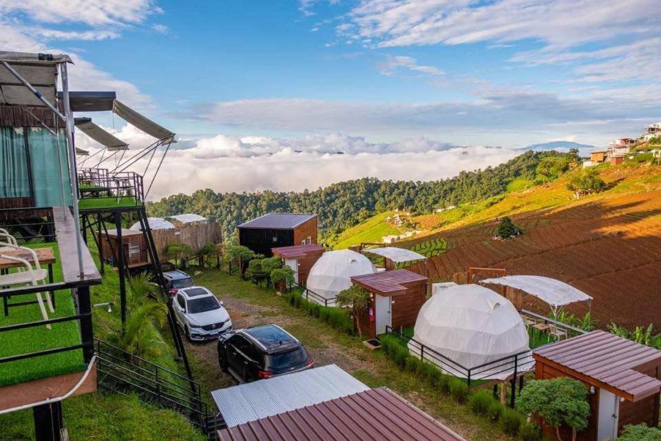 ภูวินคาเฟ่ โฮมสเตย์ Phuwin Cafe Homestay Mon Jam Exteriér fotografie